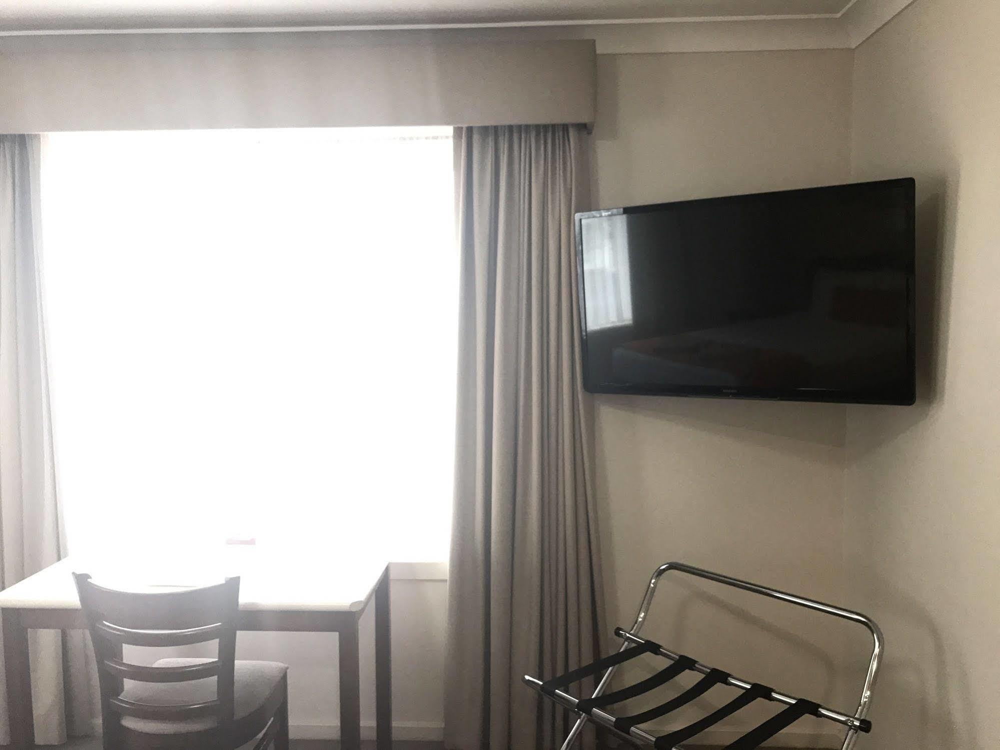 Endeavour Court Motor Inn Dubbo Esterno foto