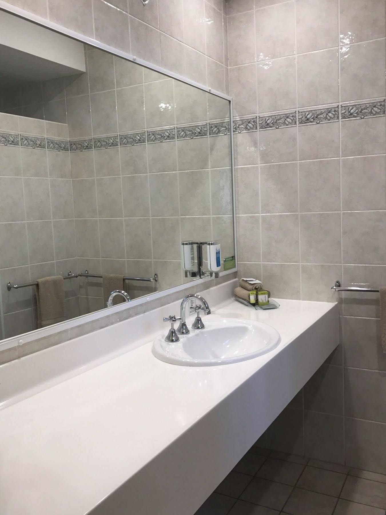 Endeavour Court Motor Inn Dubbo Esterno foto